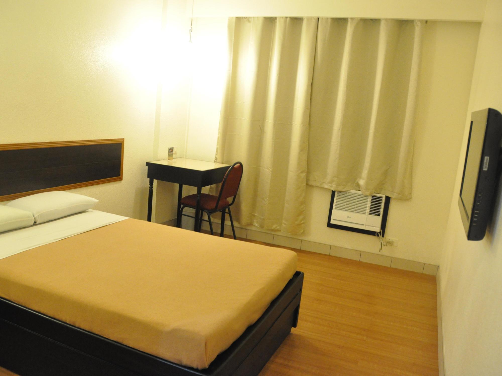 Iloilo Midtown Hotel Dış mekan fotoğraf