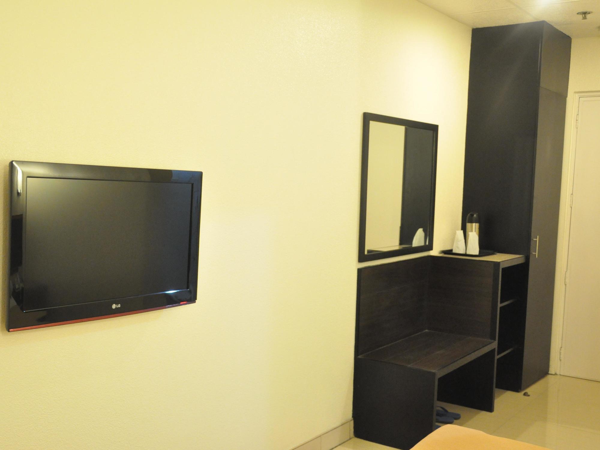Iloilo Midtown Hotel Dış mekan fotoğraf